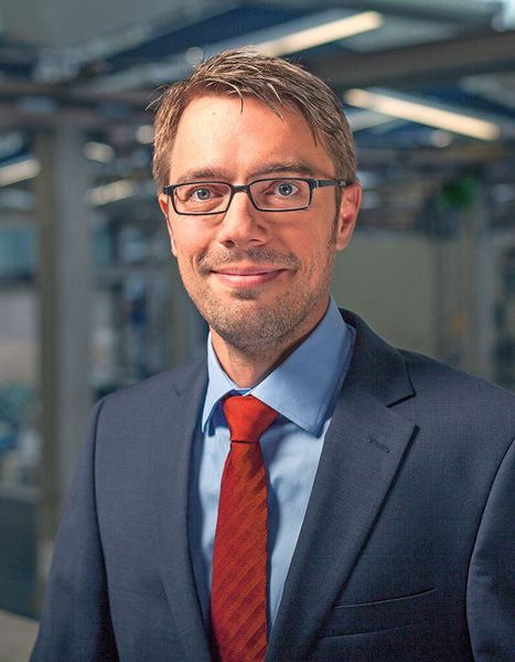 Dr. Marco Schneider ist Abteilungsleiter Leichtbautechnologien am Fraunhofer-Institut für Produktionstechnik und Automatisierung IPA. (Bild: Fraunhofer IPA)