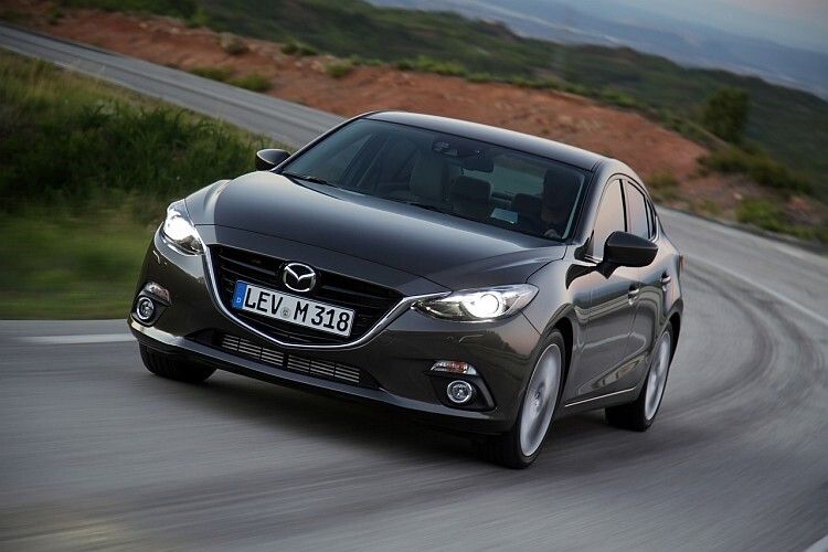 Der Mazda 3 ist auch in einer Variante mit Stufenheck zu haben. (Foto: Mazda)