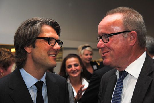 Trafen sich in der geographischen Mitte: Niklas Burmester (LV Saarland) und Bernd Schweitzer (LV Schleswig-Holstein; re.). (Archiv: Vogel Business Media)