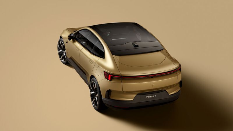 Ungewöhnlich: Das rein elektrisch angetriebene SUV-Coupé verzichtet auf eine Heckscheibe. (Bild: Polestar)