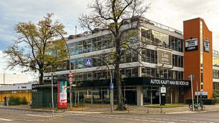 In der Koch-Filiale in Berlin-Moabit ist die Marke Polestar neu hinzugekommen. (Bild: Koch Gruppe Automobile)