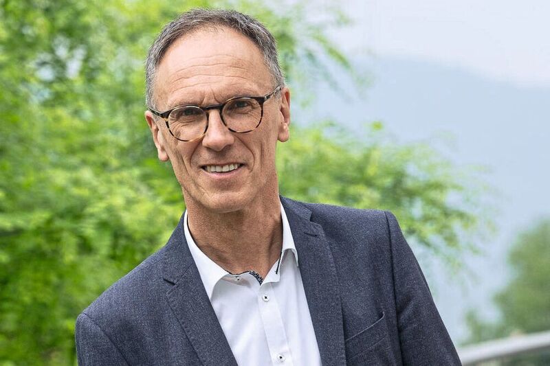 Prof. Andreas Herrmann, Leiter des Instituts für Mobilität an der Universität St. Gallen: „Die Hersteller tun sich schwer damit, neue Geschäftsmodelle zu entwickeln.“ (Andreas Herrmann)