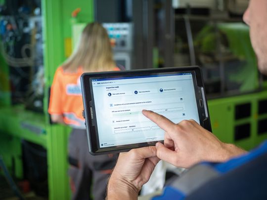 Fertigungsunternehmen profitieren von KI, von der Auftragsabwicklung bis zur Qualitätskontrolle. (Bild: Operations1)