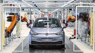 Beim ID 3 hat Volkswagen insbesondere bei der Software Anlaufprobleme. (Volkswagen AG)