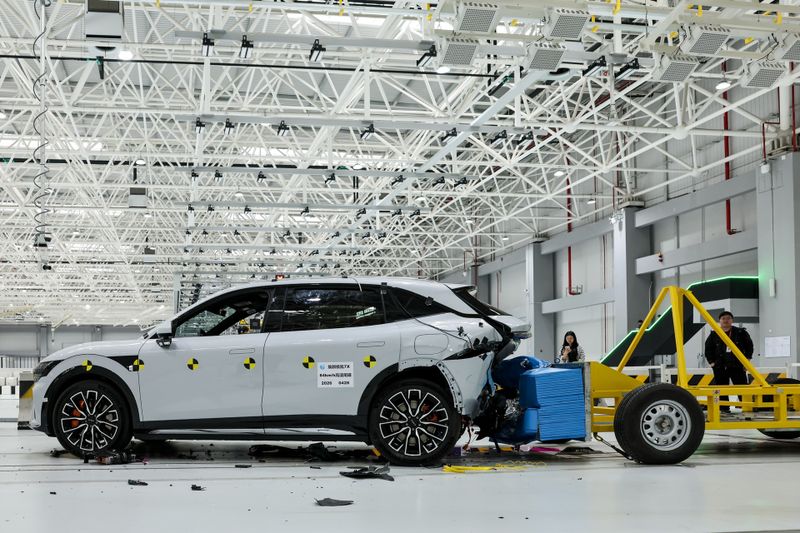 In addition to a crash test track, ... (Source: Geely)