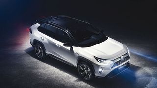 Vermutlich 2019 wird Toyota die fünfte Generation des RAV4 in Deutschland auf den Markt bringen. (Bild: Toyota)