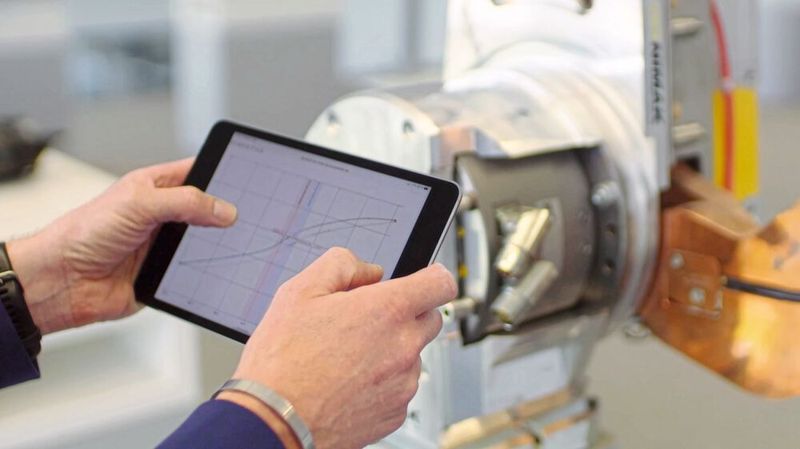 Der Anwender hat Zugriff auf die Hysteresekennlinie eines Antriebs innerhalb der Applikation.  (Bild: Wittenstein SE)