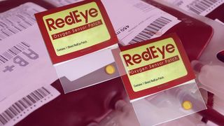 Die selbstklebenden Redeye-Patches von Ocean Optics bestimmen die Sauerstoffkonzentration in geschlossenen Verpackungen. (Archiv: Vogel Business Media)
