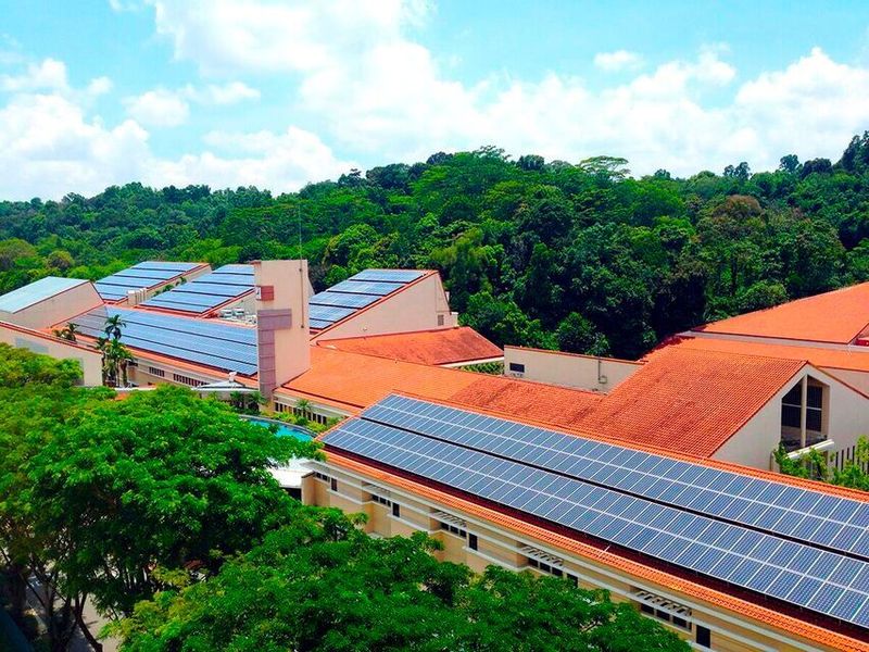 Eines des Zentren für erneuerbare Energien ist Singapur. Wie in einem großen Labor, kann hier einiges sofort ausprobiert werden. (Sunseap Solar)