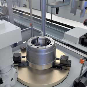 In Operation 3, der letzten Bearbeitungsstufe für Lkw-Bremstrommeln im Emag-Ensemble, wird gewuchtet.(Bild:  Emag)