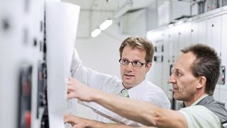 Durch die Übernahme der Anlagenverantwortung stellt Wisag nach eigenen Angaben die rechtssichere Umsetzung der Anforderungen aus der DIN VDE 0105-100 sicher. (Wisag Industrie Service Holding GmbH)