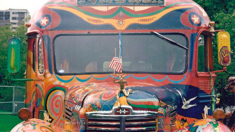 Hippie-Bus der „Merry Pranksters“. (Bild: Further / Jmabel / CC BY-SA 3.0)