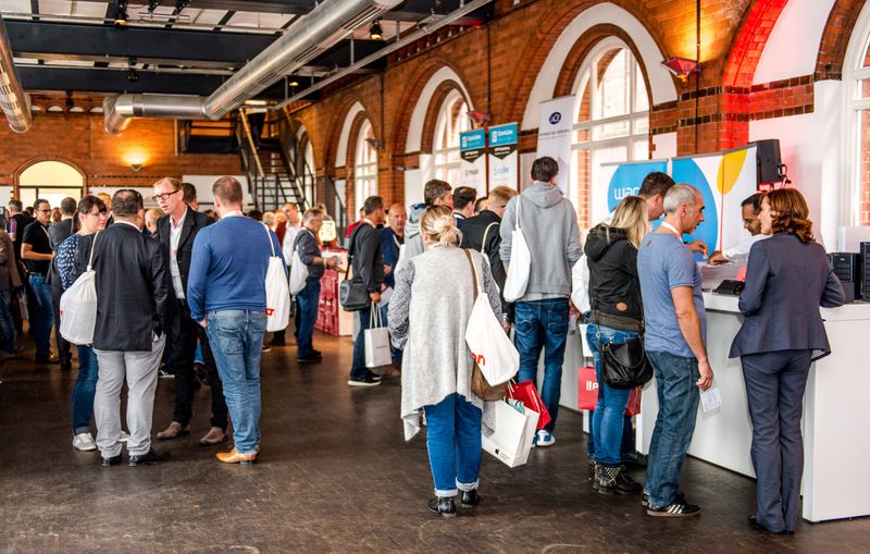 Messeimpressionen  (Nic Fey)