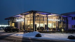 Das Autohaus Mühlfeld in Meiningen gehört neuerdings zur Schade-Gruppe. (Bild: Schade-Gruppe)