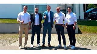 Tobias Rödiger (Vertriebsleiter Deutschland Wiha); Daniel Klein (Produktmanager Herth+Buss); Holger Drewing (Geschäftsführer Herth+Buss); Viktor Kremer (Abteilungsleiter Produktmanagement Herth+Buss Universalteile + Werkstattlösungen); Christian Kaspar (Senior Key Account Manager Wiha) (von li. nach re.) (Bild: Wiha/ Herth+Buss)