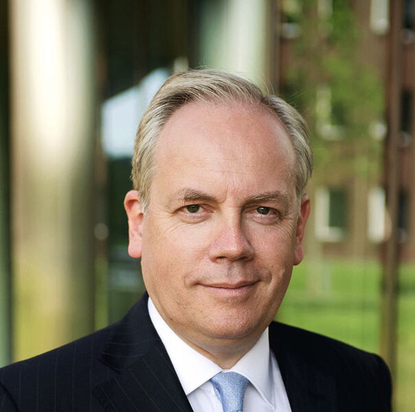 Dr. Hans Christoph Atzpodien, who is in charge of Business Area Industrial Solutions, has great confidence in the technological expertise of Thyssen Krupp engineers. (Bild: Thyssen Krupp)