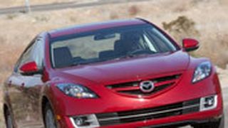 Die US-Version des Mazda 6 hat Probleme mit einer Spinne. (Foto: Mazda)