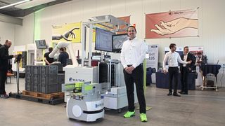 Marcel Sindlinger a clairement expliqué et démontré avec quelle facilité l'AMR peut être intégrée à des processus existants ou nouveaux, et comment l'utilisateur peut passer à de nouvelles tâches de manière flexible et sans connaissances particulières en programmation. (Source : Martin Group)