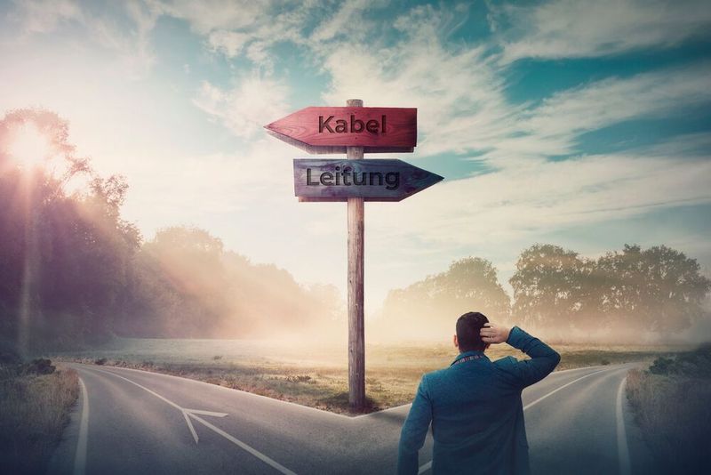 Entscheidend für das Aufspüren der optimalen Kabellösung ist es, die richtigen Fragen zu stellen. Entscheidend für das Aufspüren der optimalen Kabellösung ist es, die richtigen Fragen zu stellen.
