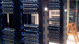 Die Cloud darf irgendwo sein, aber Rechenzentrumsdienstleistungen wünschen sich die Anwender möglichst in der Nähe. Ansonsten sind Sicherheit, Backup und Disaster Recovery gefragte Datacenter-Services.  (evertonpestana auf Pixabay)