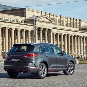 Für den Vertrieb hatten die Verantwortlichen um den Aufsichtsrat-Chef Christian Borgward eine Online-Lösung geplant, die von mehreren Probefahrtzentren unterstützt werden sollte. Den Service übernahm, so die Pläne, die Werkstattkette ATU. Die Kette beendete allerdings inzwischen ihre Verbindung.(Bild:  Auto-Medienportal.Net/Borgward)