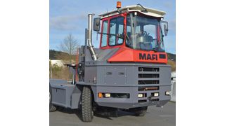 Der HD 445 wird überall dort eingesetzt, wo schwere Lasten zu transportieren sind. (Bild: Mafi)