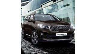Der Sorento-Benziner kostet mindestens 34.490 Euro. (Kia)