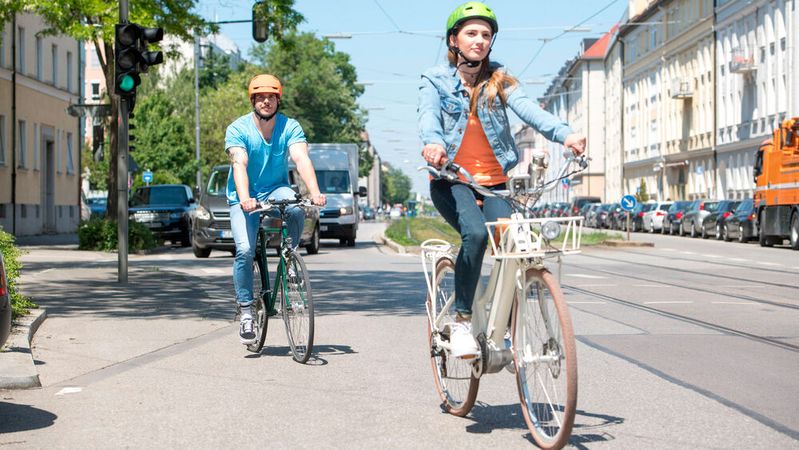 Nur ein Prozent der befragten Radfahrer konnte im ADAC-Test alle Fragen zu den Verkehrsregeln richtig beantworten.(Bild:  ADAC/Martin Hangen)