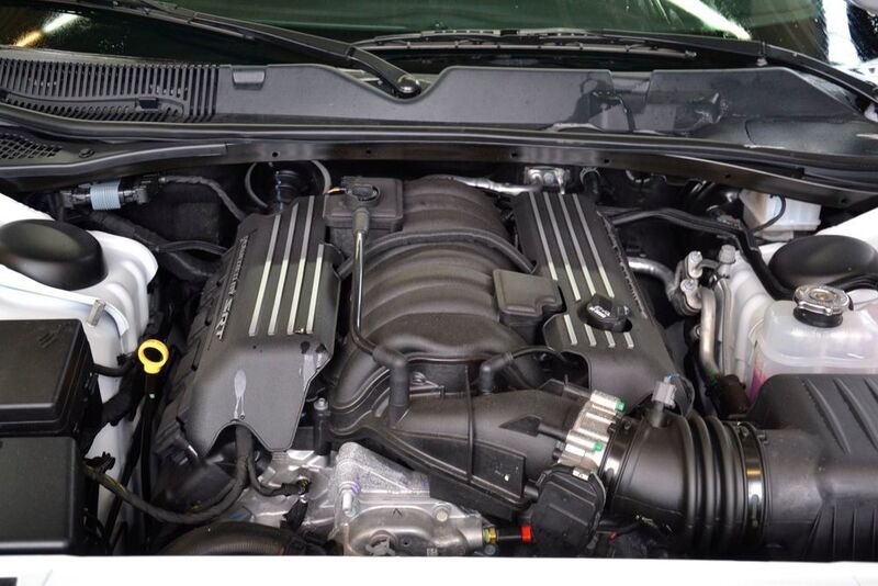 Ob Ram oder Dodge – bei beiden Marken sind besonders die Modelle mit V8-Motoren gefragt. (Michel / »kfz-betrieb«)