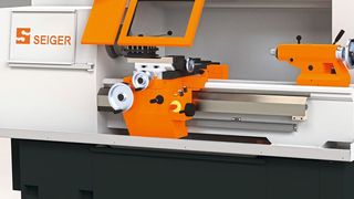 Die neue Dimension der konventionellen Drehmaschine - die SLZ 420K. (Willi Seiger)