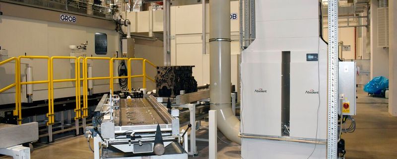 Bei der Minimalmengenschmierung entsteht Ölnebel mit Partikeln, die zu 95 Prozent kleiner als ein Mikrometer sind. Die A.Smoke-Serie von Absolent wurde speziell für die Abscheidung dieser feinsten Ölpartikel entwickelt. (Bild:  PRX)