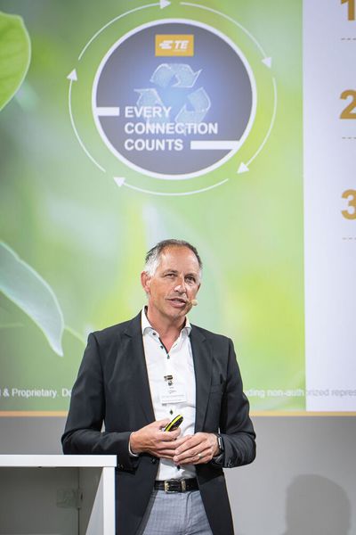 Steckverbinderkongress 2023 Tag 2: Kongress mit Trendthemen von PCF über DC-Steckverbinder, Hybridsteckverbinder, Qualifizierung, Single Pair Ethernet, Hands-on Workshops bis zu 3D-Druck und Konfektionierung. (Bild: Stefan Bausewein)