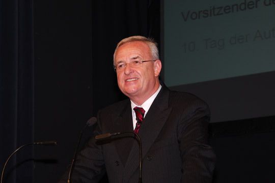 Volkswagen-Chef Martin Winterkorn kündigte an, die eigenen Aktivitäten im Retailgeschäft nicht weiter zu forcieren. (Archiv: Vogel Business Media)
