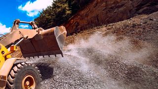 Deutschland und der Rest von Europa sind bei seltenen Rohstoffen von ausländischen Zulieferern abhängig – vor allem aus Asien. Diese wackelige Lieferkette soll durch einen neu eingerichteten Rohstofffonds der Bundesregierung stabilisiert werden. Doch es regen gibt auch Zweifel ... (Bild: Bodo)