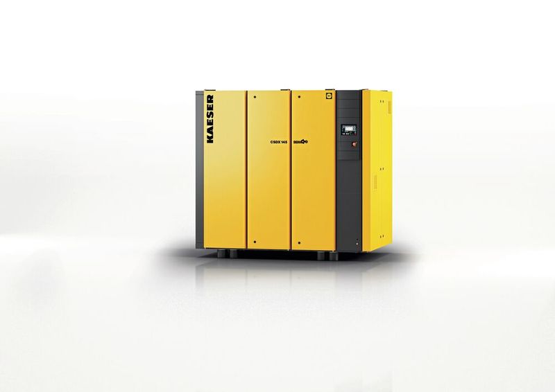 Schraubenkompressoren sind das zuverlässige Rückgrat der industriellen Drucklufterzeugung. Die innovative CSD/CSDX-Baureihe von Kaeser Kompressoren mit zahlreichen Features produziert diese noch effizienter, zuverlässiger und energiekostensparender als je zuvor. (Bild: Kaeser)