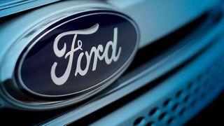 Aufgrund einer bilanziellen Wertkorrektur lag das Nettoergebnis des Herstellers mit 3,1 Milliarden Dollar im Minus. (Bild: Ford)