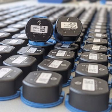 The Evertag Mini is a lightweight, compact IoT tag designed for space-constrained environments while still offering full Wirepas mesh tracking functionality. (Image:Cargobeacon)