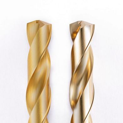 Vergleich von Werkzeugen vor und nach dem Gleitschleifen. (Bild: Anca)