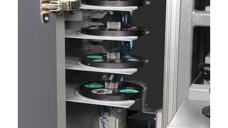 Magazine sample holder (Image:Schütz+Licht Prüftechnik GmbH)