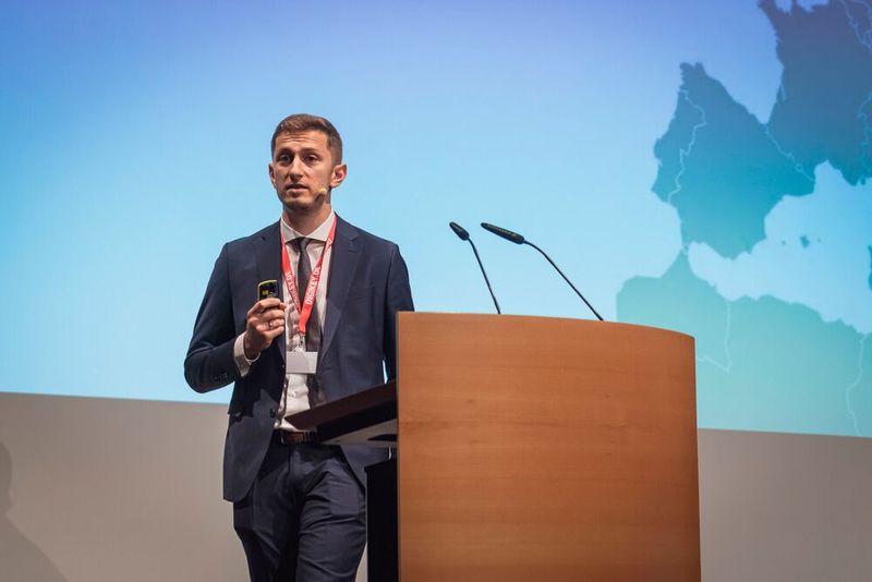 Der 20. Würzburger EMS-Tag fand am 8. September 2022 in den Mainfrankensälen Veitshöchheim statt. Am Vorabend der Veranstaltung gab es ein Networking-Dinner im Restaurant Reisers am Stein. Der 21. EMS-Tag findet am 7. September 2023 statt. Sie können sich bereits für eine Teilnahme auf der Webseite registrieren.  (Bild: Stefan Bausewein)