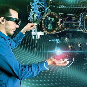 Bei der zweiten Auflage der Smart Glasses Experience Days haben interessierte Unternehmen die Gelegenheit, sich in der Nähe ihrer eigenen Standorte über die interaktiven Technologien zu informieren: Die neuesten Endgeräte, wie die Microsoft Holo-Lens oder die Google Glass 2, sowie entsprechende Anwendungen können die Teilnehmer selbst ausprobieren.