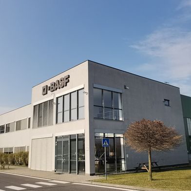 p175-basf-performance-materials-malacky-produktionsstandort-1280x720v1 (Bild: BASF)