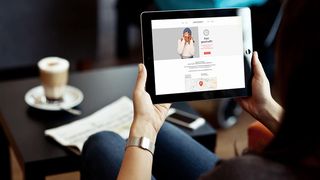 parcellab-email-abholbestaetigung-ipad (Quelle: parcelLab)