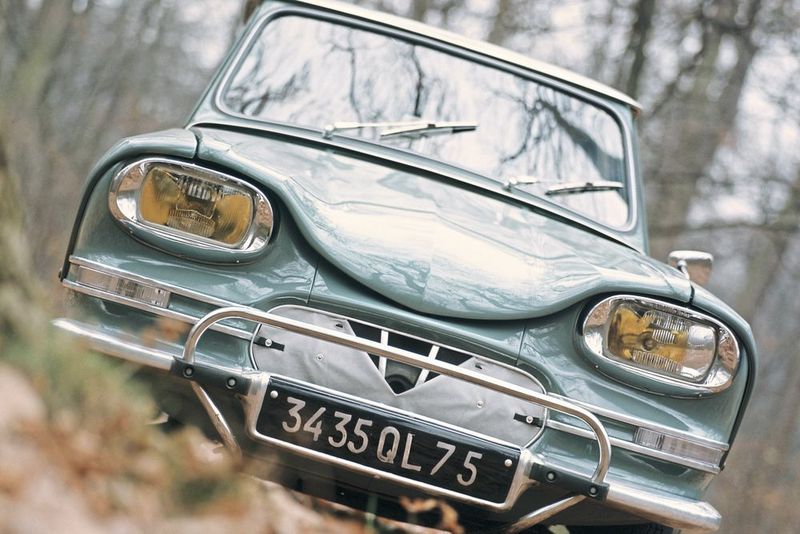 Mehr als eine Millionen Exemplare produzierte Citroën zwischen 1961 und 1969 vom Ami 6. Dann wurde der Ami 6 vom konventioneller gestalteten Ami 8 abgelöst. (Bild: Citroën )