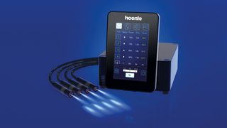 An den neuen Hoenle Bluepoint LED lassen sich bis zu 20 LED-Köpfe anschließen.
 (Bild: Hoenle)