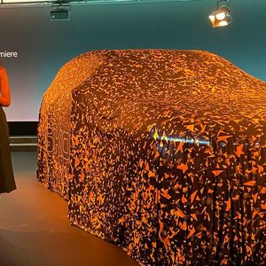 Premiere in Berlin: Unter dieser Tarnung versteckt sich die zweite Generation des Skoda Kodiaq.(Bild:  Grimm – VCG)