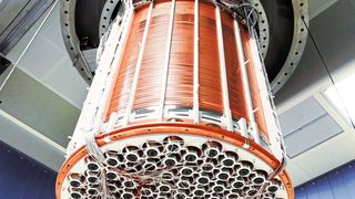 Das Xenon1t-Experiment im Gran-Sasso-Untergrundlabor mit der Zeit-Projektionskammer (XENON Collaboration)