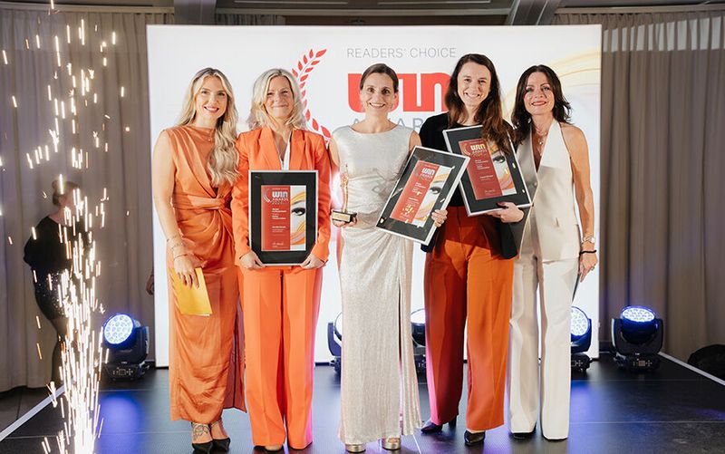 Die Gewinnerinnen aus dem Bereich »Women in eGovernment« | Kategorie »Digital Transformation«. Mareike Donath (Silber), Eugenia Strasser (Gold) und Daniela Oellers (Platin). (Bild: Manuel Emme)