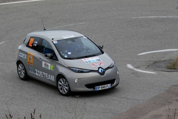 Kompaktlimousine ZOE: Elektroauto von Renault (Bild: Renault)
