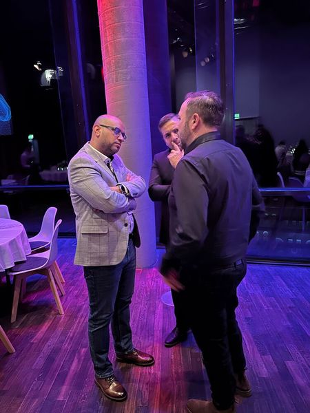 Das api Team ist immer am Arbeiten. (Bild: Vogel IT-Medien GmbH)